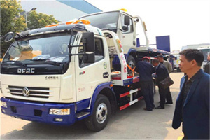 兴海汽车道路救援拖车价格